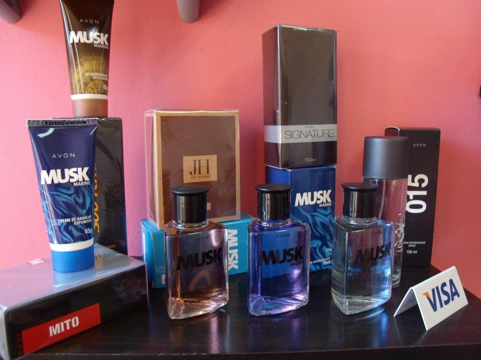 REVENDEDORA DE COSMÉTICOS EM PETRÓPOLIS