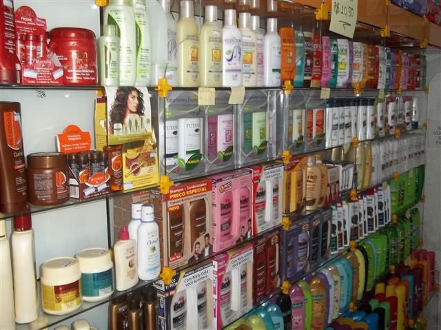 FARMACIA NO BAIRRO CASTRIOTO EM PETROPOLIS - BOA SAUDE - RJ