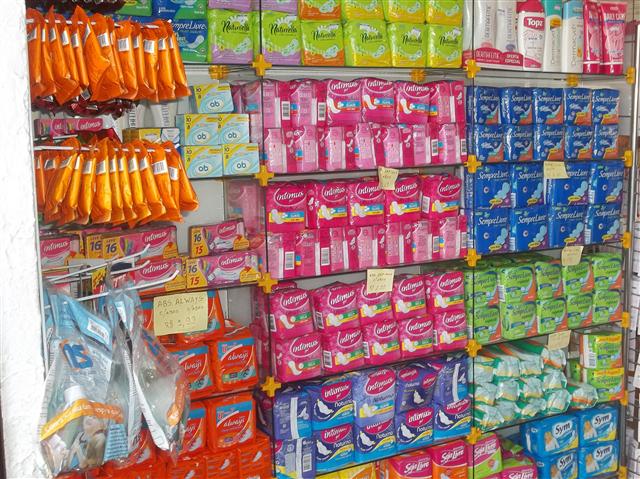 FARMACIA NO BAIRRO CASTRIOTO EM PETROPOLIS - BOA SAUDE - RJ