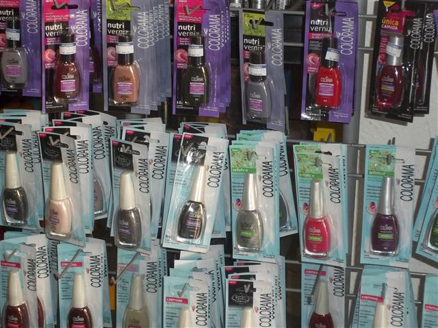 FARMACIA NO BAIRRO CASTRIOTO EM PETROPOLIS - BOA SAUDE - RJ