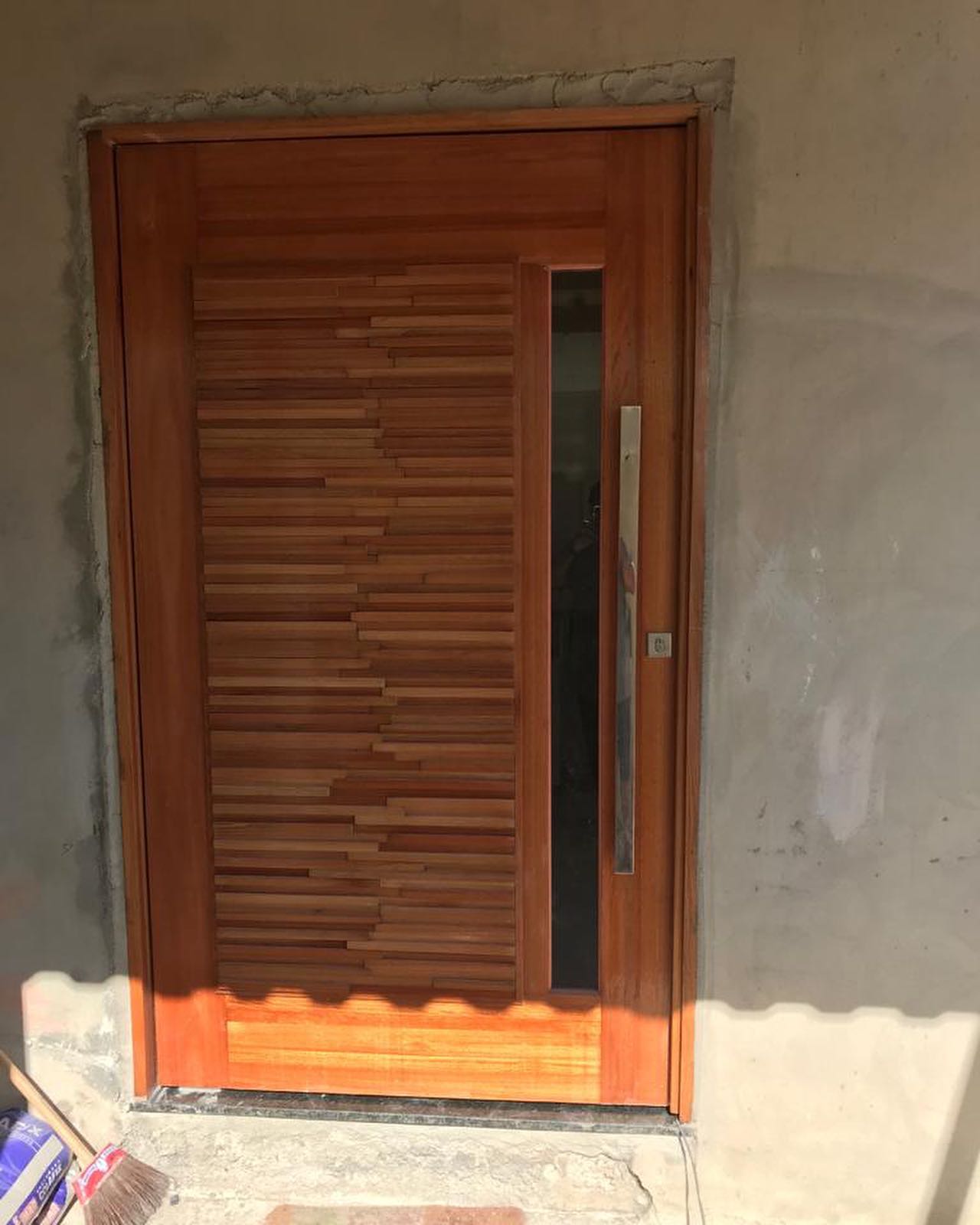 PORTA JANELA PORTAO EM SAO PEDRO DA ALDEIA - RJ