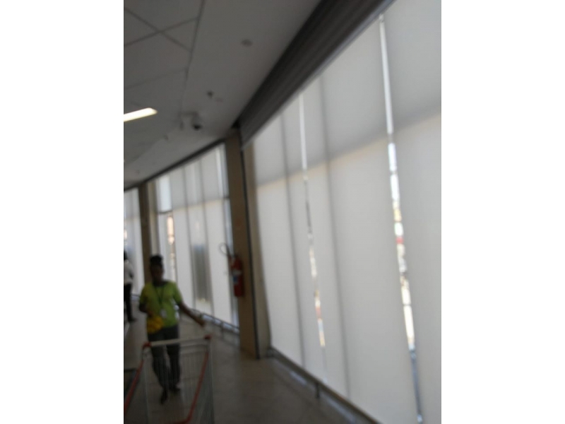 PERSIANAS EM ALÉM PARAÍBA - MG