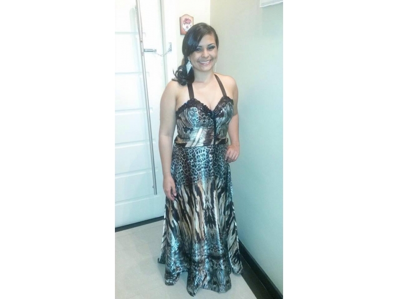 ALUGUEL DE VESTIDOS PARA FESTAS NA ILHA DO GOVERNADOR - RJ