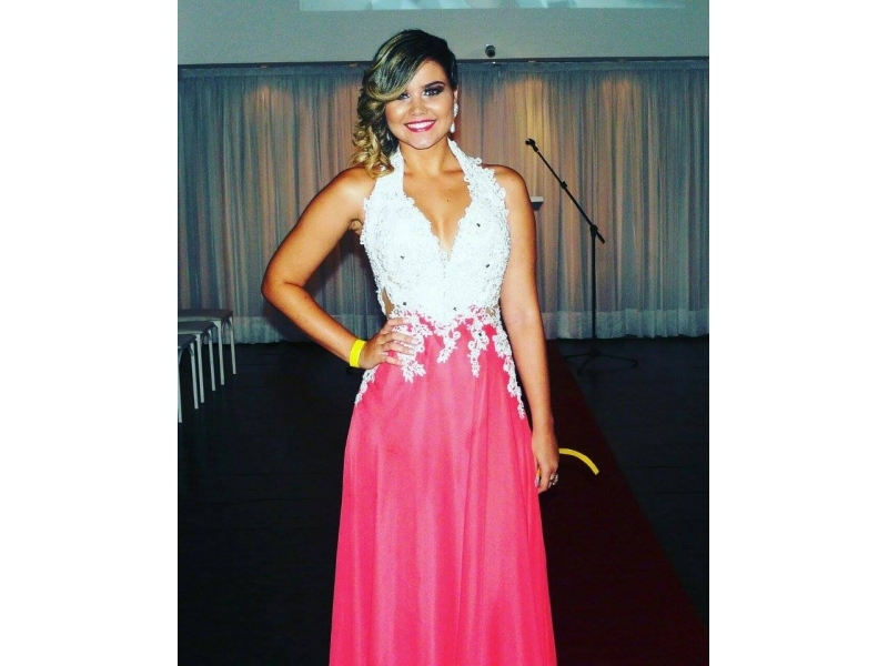 ALUGUEL DE VESTIDOS PARA FESTAS NA ILHA DO GOVERNADOR - RJ