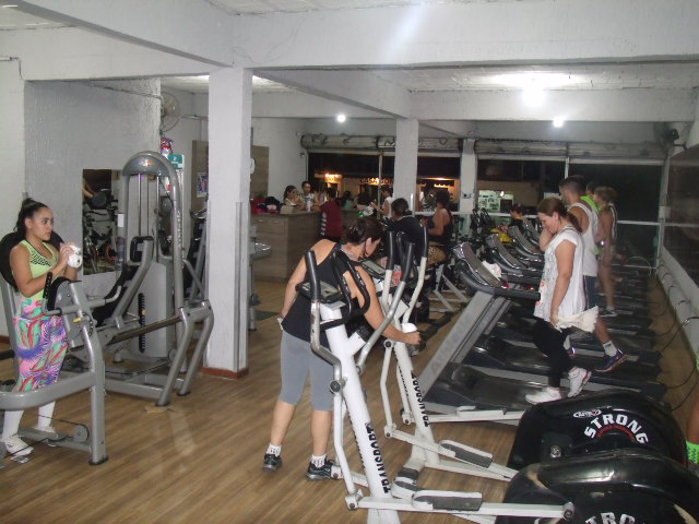 ACADEMIA EM CAMPOS DOS GOYTACAZES - ESTACÕES FITNES