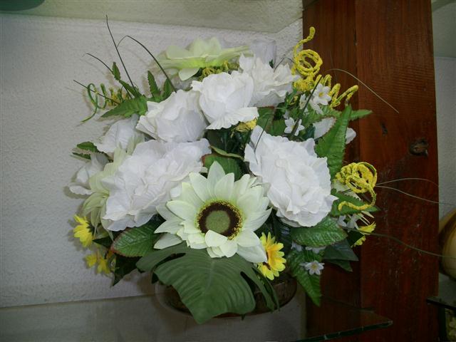 FLORICULTURA EM TRES RIOS