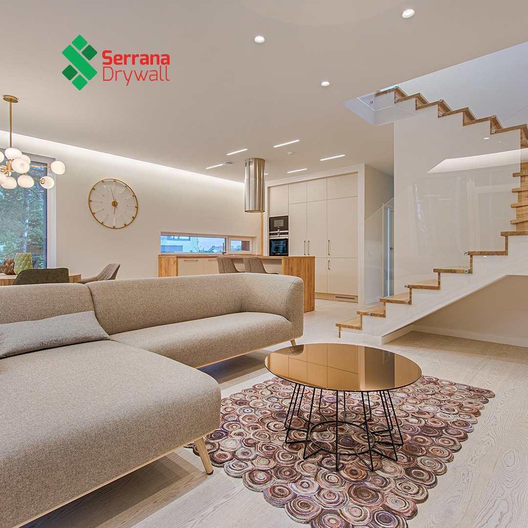 ESQUADRIAS DE MADEIRA E PVC EM PETROPOLIS - RJ 