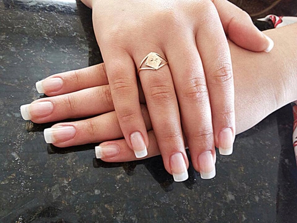 MANICURE PEDICURE EM ARAGUAINA