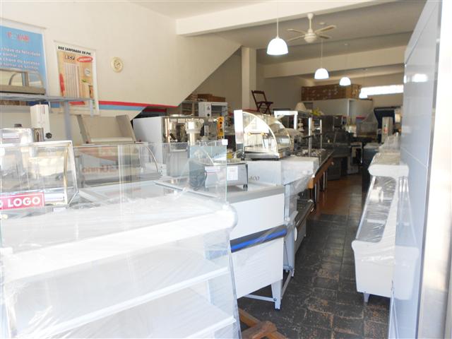 INSTALAÇÕES COMERCIAIS EM TRÊS RIOS - CAM MARQUES