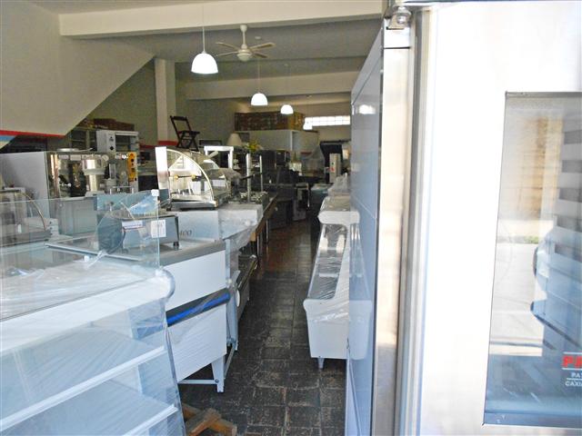 INSTALAÇÕES COMERCIAIS EM TRÊS RIOS - CAM MARQUES