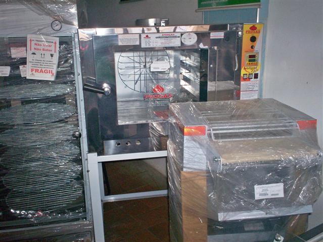 INSTALAÇÕES COMERCIAIS EM TRÊS RIOS - CAM MARQUES