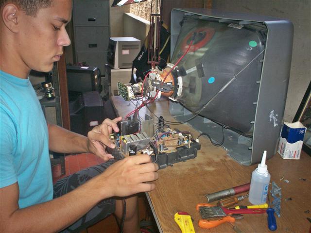 ELETRÔNICA EM TRÊS RIOS - MAC ELETRÔNICA