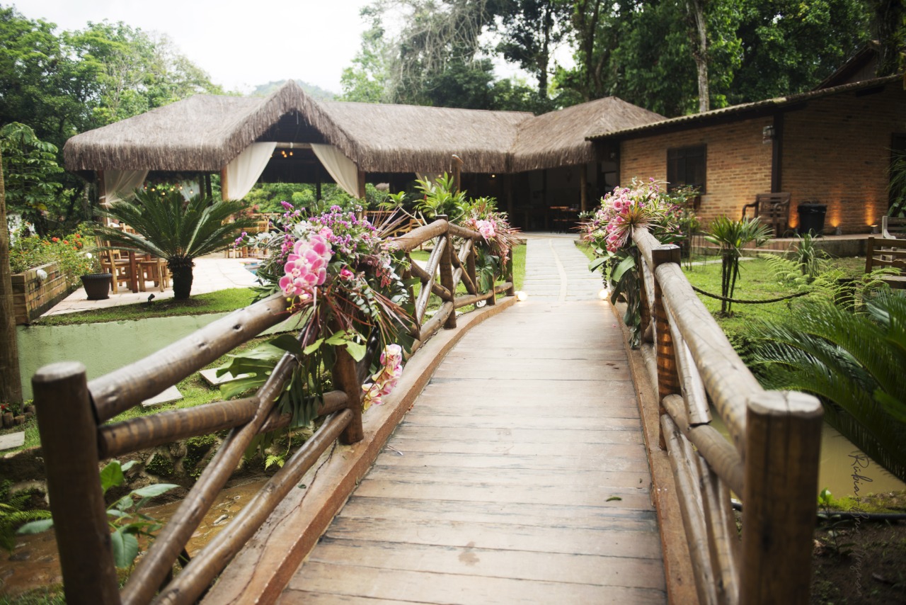 ALUGUEL DE SITIOS PARA FESTAS E EVENTOS EM GUAPIMIRIM - RJ