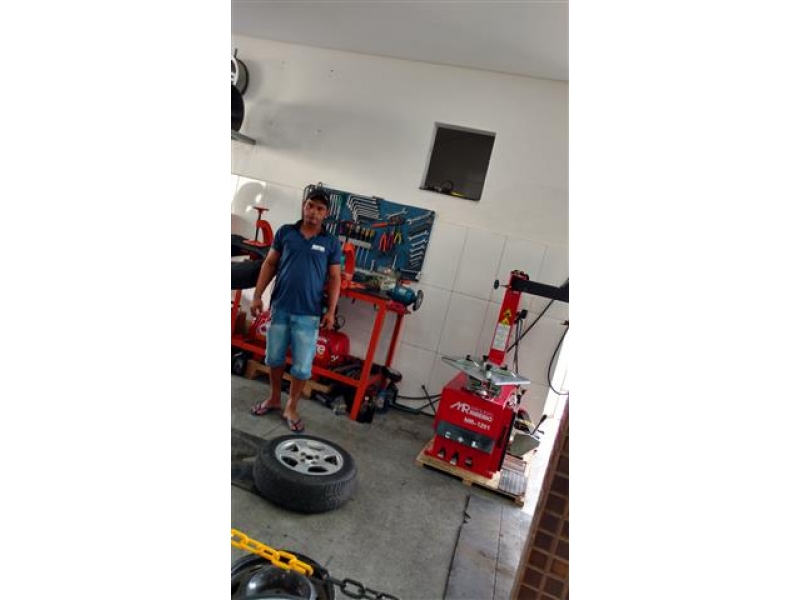 PNEUS EM PROPRIÁ - WhatsApp Online