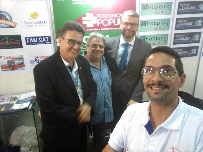 ESTANDE ASSOCIATIVO - ANUNCIO EM FOCO