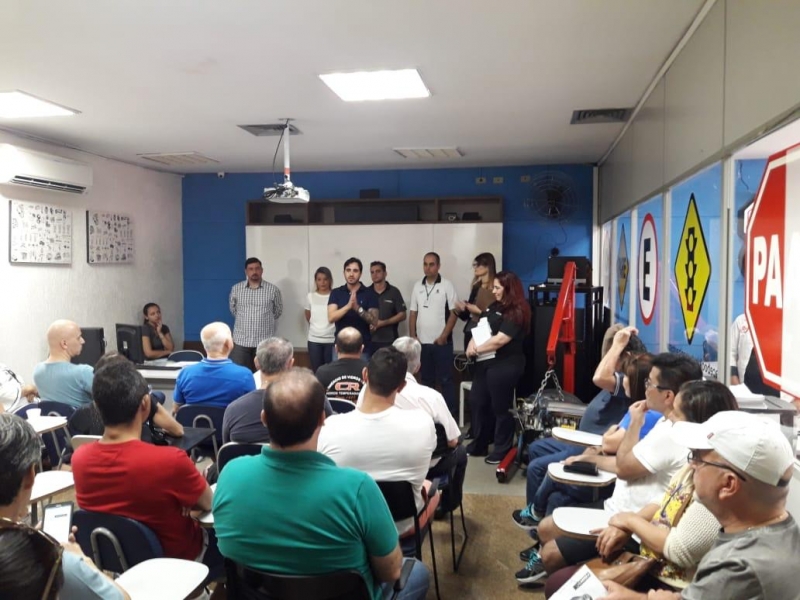 AUTO ESCOLA NO BUTANTÃ EM SÃO PAULO - SP 