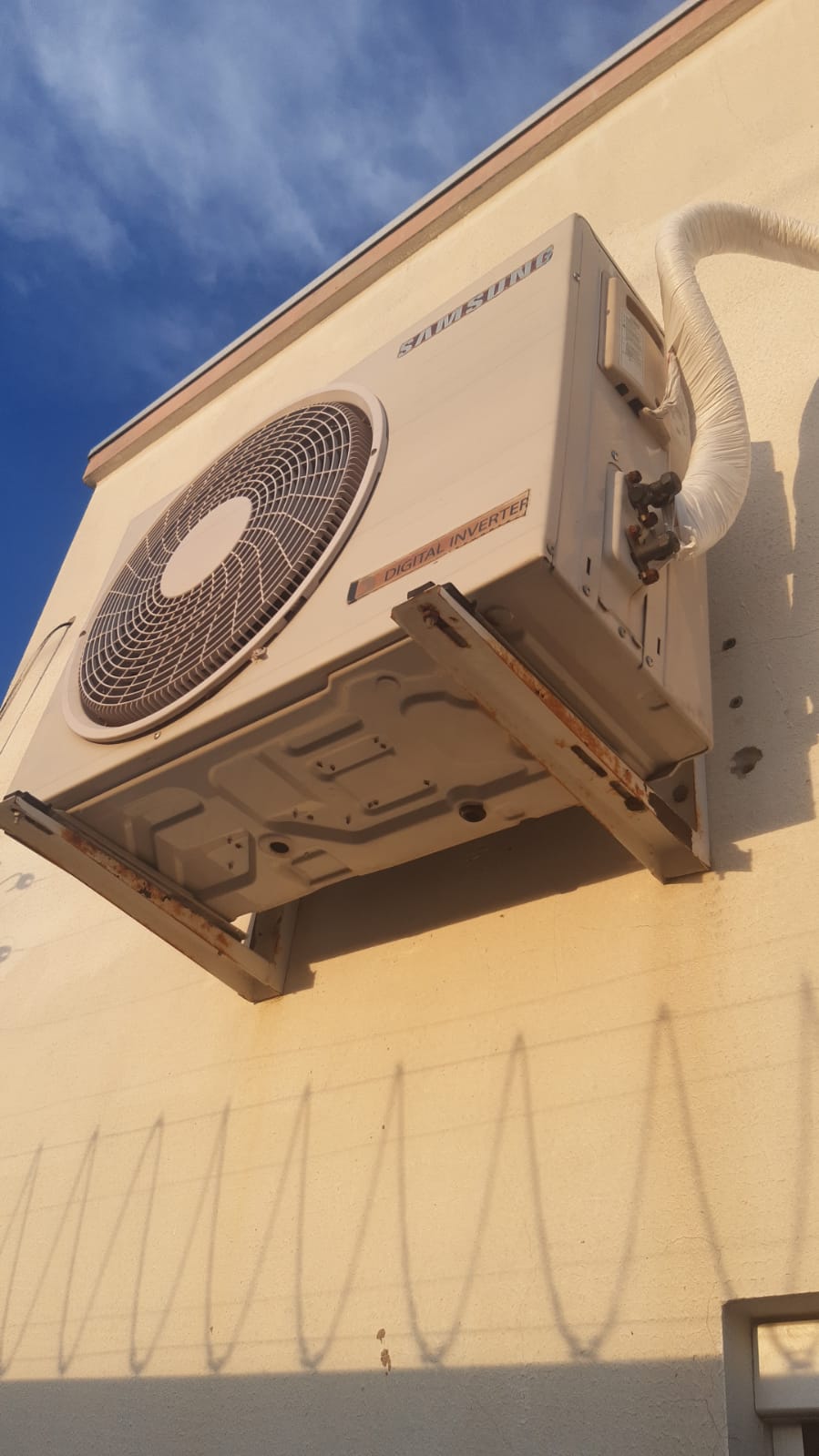INSTALAÇÃO DE AR CONDICIONADO SPLIT EM LUIS EDUARDO MAGALHÃES BA