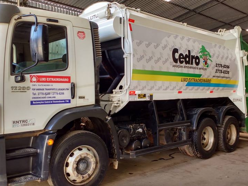 LETREIROS E ADESIVOS EM LOTE XV BELFORD ROXO