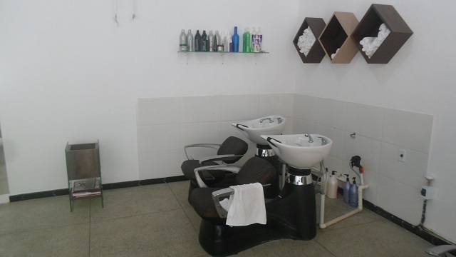 SALÃO ESPECIALISTA EM MECHAS BARRA MANSA - RJ