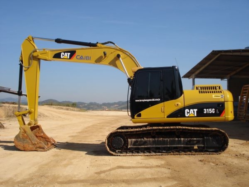 ALUGUEL DE CAMINHÃO BASCULANTE EM SANTA CRUZ RIO DE JANEIRO - CAMINHÃO CARROCERIA