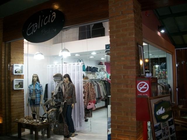 ROUPAS FEMININAS EM ITAIPAVA PETRÓPOLIS - GALICIA - RJ 