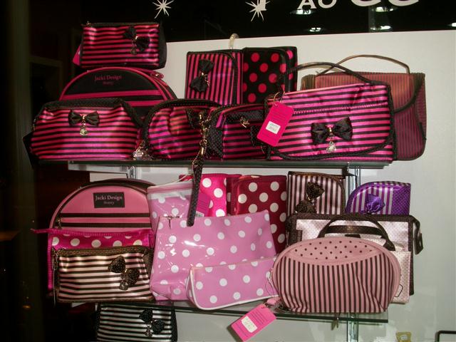 ROUPAS FEMININAS EM ITAIPAVA PETRÓPOLIS - GALICIA - RJ 