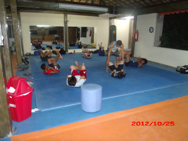 ACADEMIA CORPO EM MOVIMENTO EM CAMPOS DOS GOYTACAZES