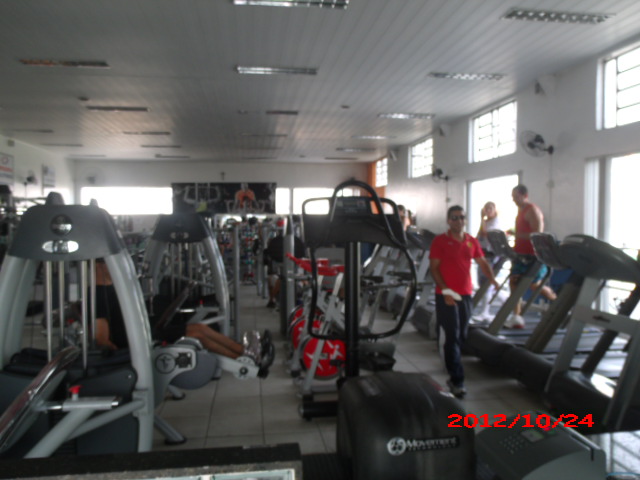 ACADEMIA CORPO EM MOVIMENTO EM CAMPOS DOS GOYTACAZES