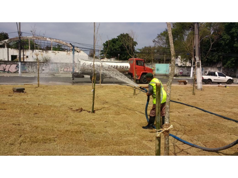 Caminhão Pipa em Niterói - Transporte Água Potável - RJ