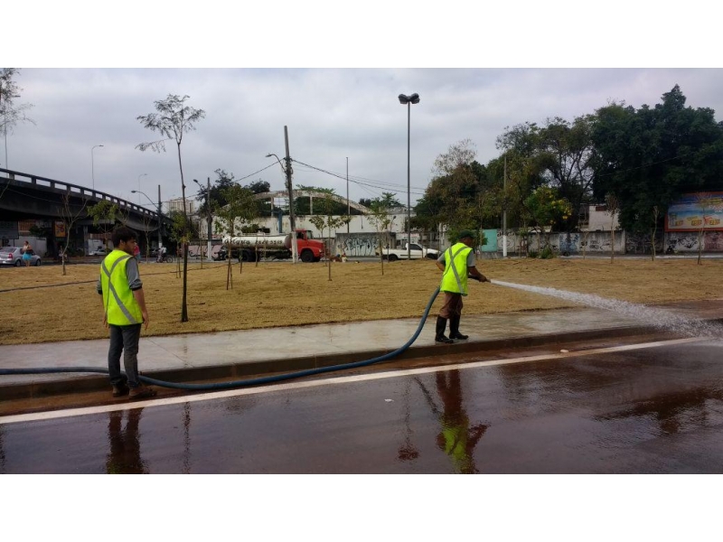 Caminhão Pipa em Niterói - Transporte Água Potável - RJ