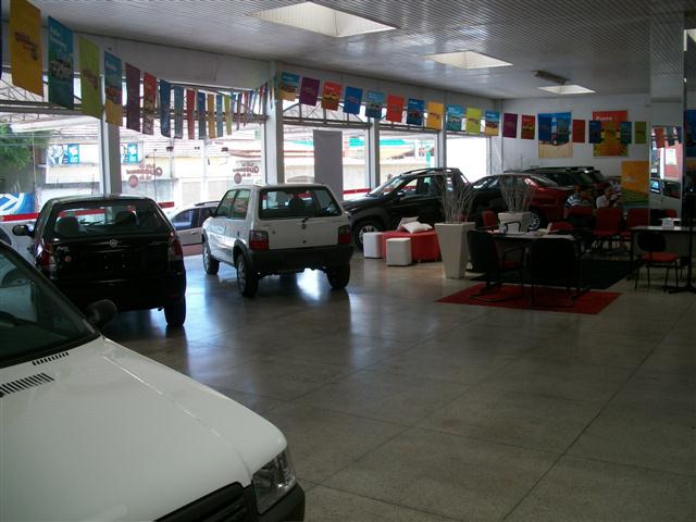 CARROS EM TRES RIOS - FIAT EM TRES RIOS 