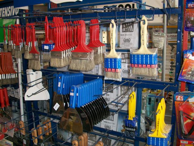 MATERIAIS DE CONSTRUÇÃO NO BINGEN EM PETROPOLIS - LOJÃO 17 - RJ