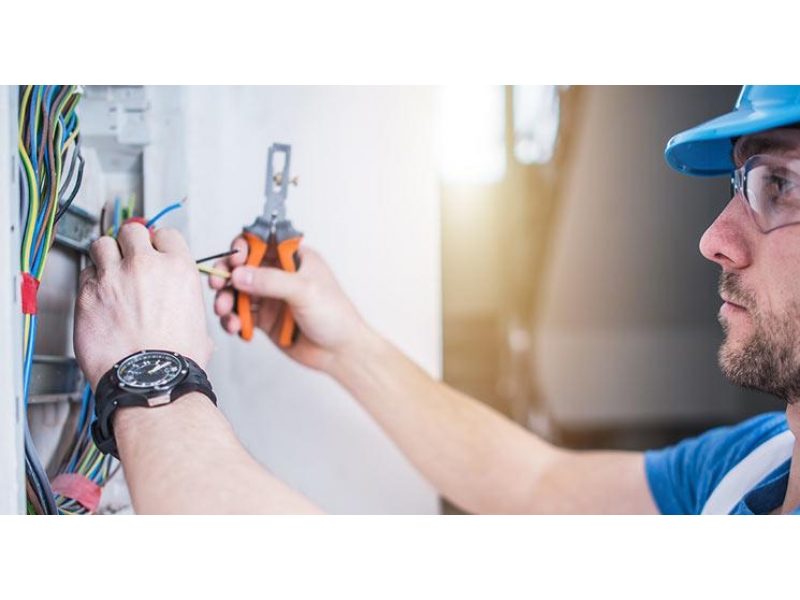 RESTAURAÇÃO DE MOVEIS ANTIGOS EM VILA VELHA ES - ARQUITET REFORMAS E MANUTENÇÃO