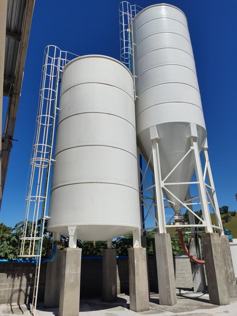  SILOS, TANQUES E TACHOS EM CACHOEIRO DE ITAPEMIRIM ES