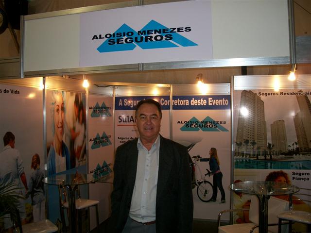 SEGURO FIANÇA LOCATÍCIA EM TRÊS RIOS - ALOISIO MENEZES - RJ