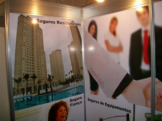 SEGURO FIANÇA LOCATÍCIA EM TRÊS RIOS - ALOISIO MENEZES - RJ