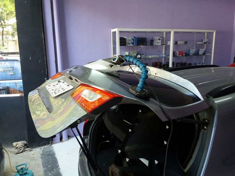 SOM E ACESSÓRIOS AUTOMOTIVOS NA BARRA DA TIJUCA - ETECH