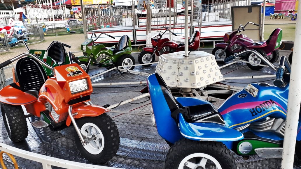 PARQUE DE DIVERSÃO EM TRÊS RIOS - RJ