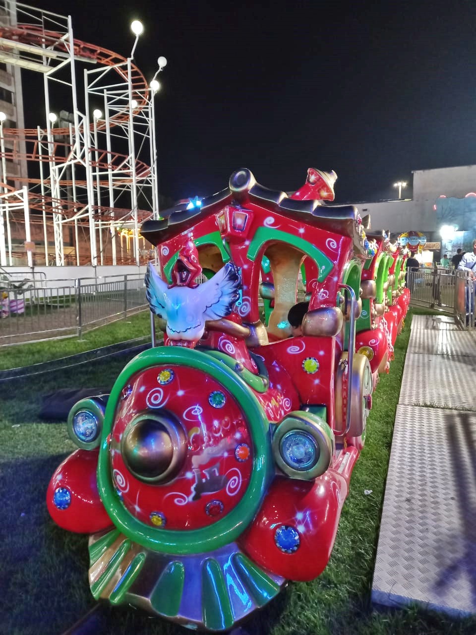 PARQUE DE DIVERSÃO EM TRÊS RIOS - RJ