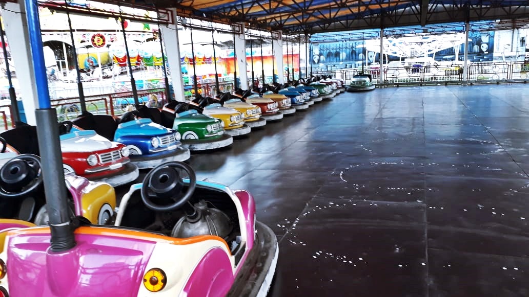 PARQUE DE DIVERSÃO EM TRÊS RIOS - RJ