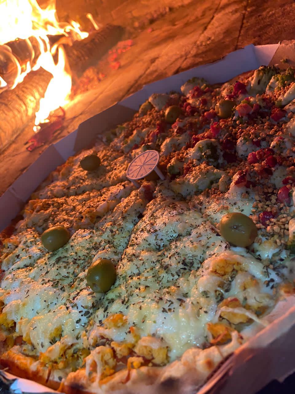 DISK ENTREGA DE PIZZARIA NO JARDIM DAS BANDEIRAS EM TAUBATÉ - SP