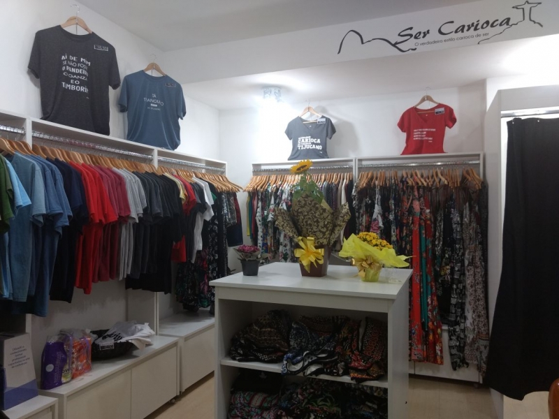 ROUPAS E ACESSÓRIOS NA TIJUCA - RJ