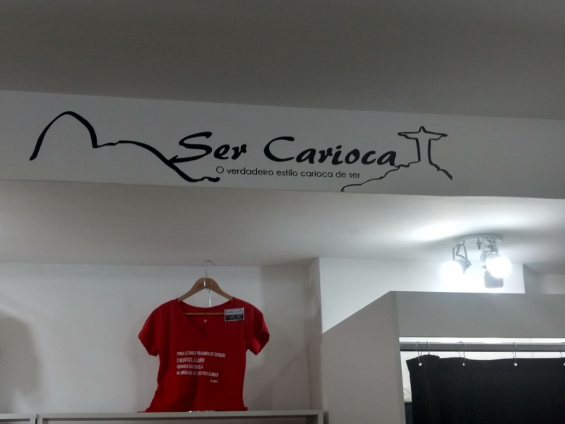ROUPAS E ACESSÓRIOS NA TIJUCA - RJ