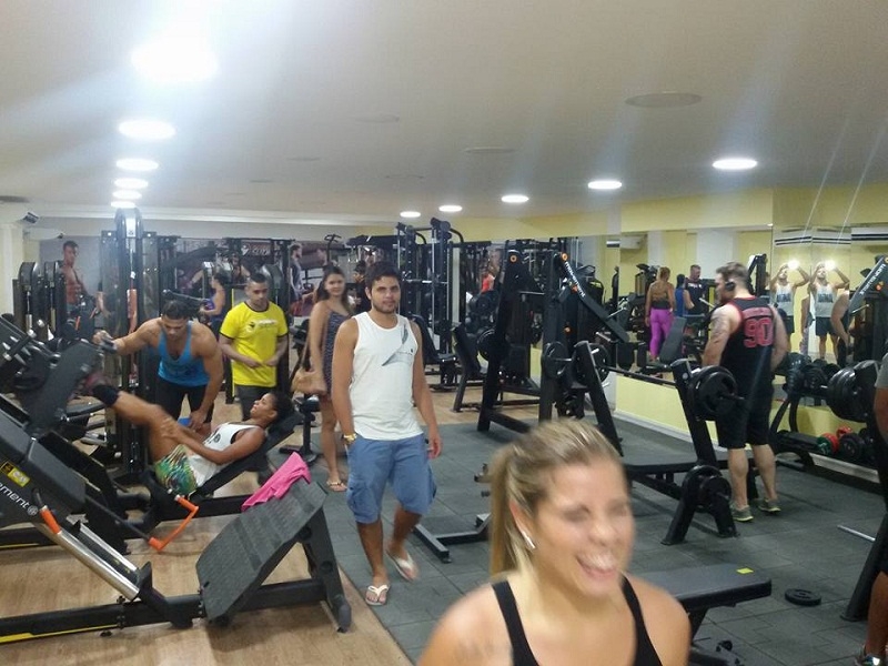 ACADEMIA EM RAMOS - RJ