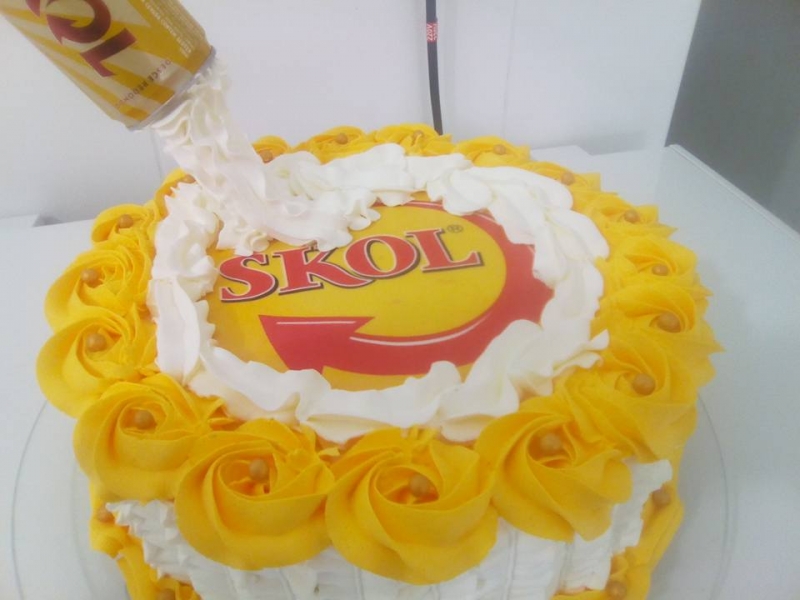 BOLOS DECORADOS EM CAÇAPAVA - LAU BOLOS - SP 