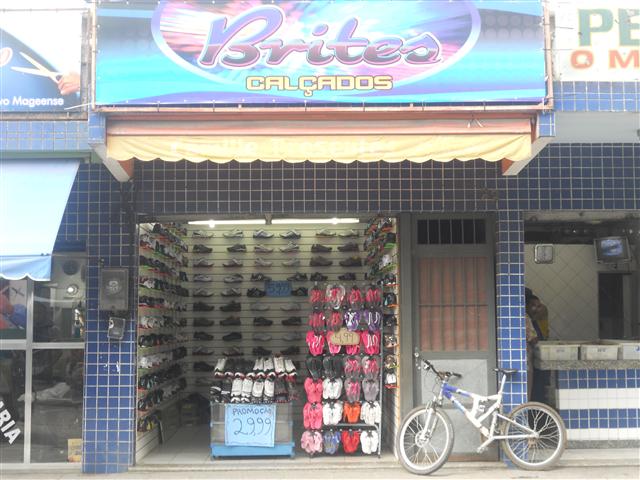 CALCADOS EM MAGE BRITES CALCADOS