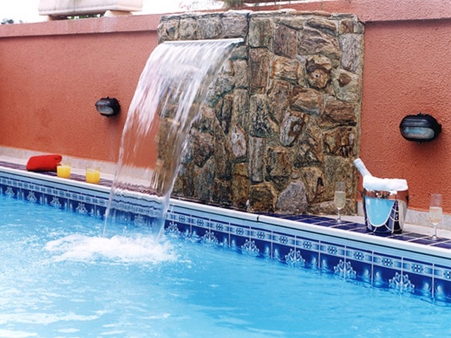 PISCINAS EM MAGE - Tel: 3758-2883