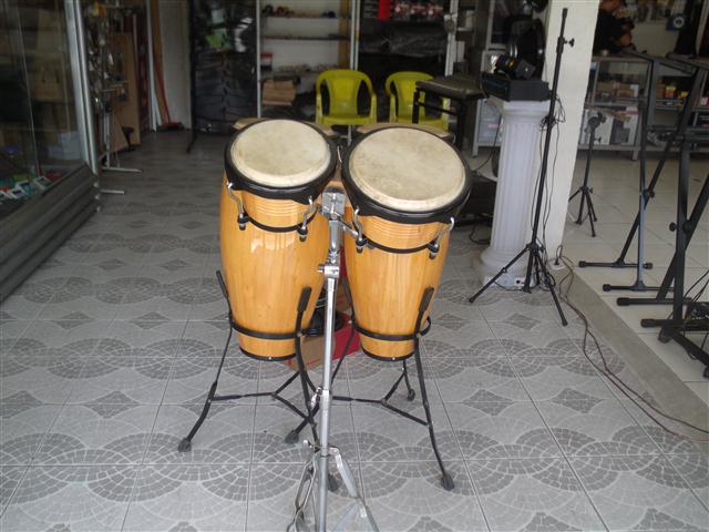 LOJA DE INSTRUMENTOS MUSICAIS EM SANTA CRUZ DA SERRA RJ