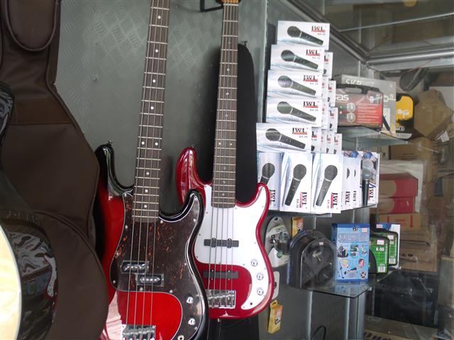 LOJA DE INSTRUMENTOS MUSICAIS EM SANTA CRUZ DA SERRA RJ