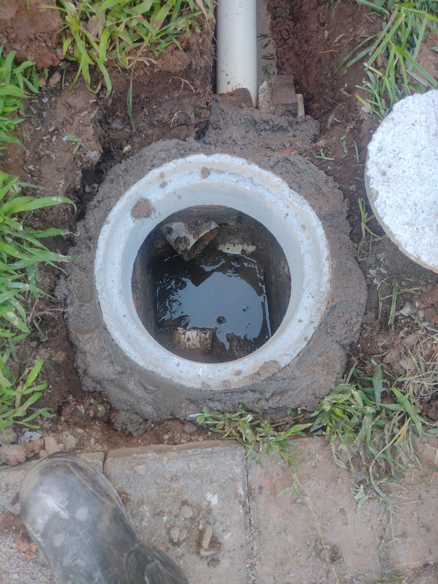 DESENTUPIMENTO E LIMPEZA DE CAIXA DE GORDURA EM SANTA MARIA RS